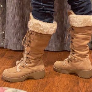 Delias chunky ice furry tall boots